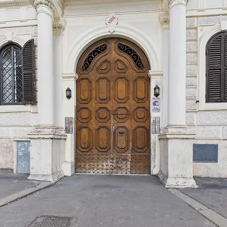Esquilino Refined In The Heart Of Roma